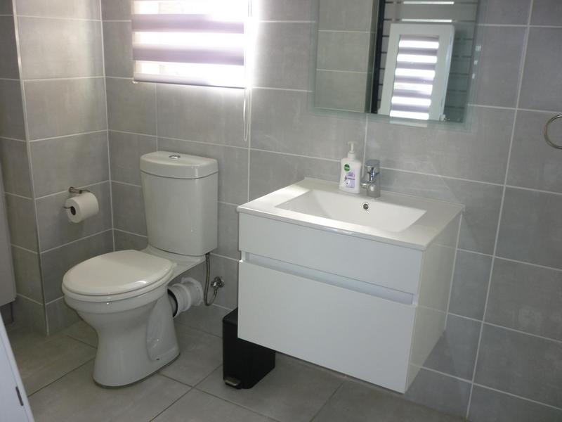 3 Bedroom Property for Sale in Crowthorne Gauteng