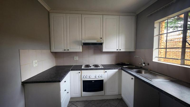 2 Bedroom Property for Sale in Die Wilgers Gauteng