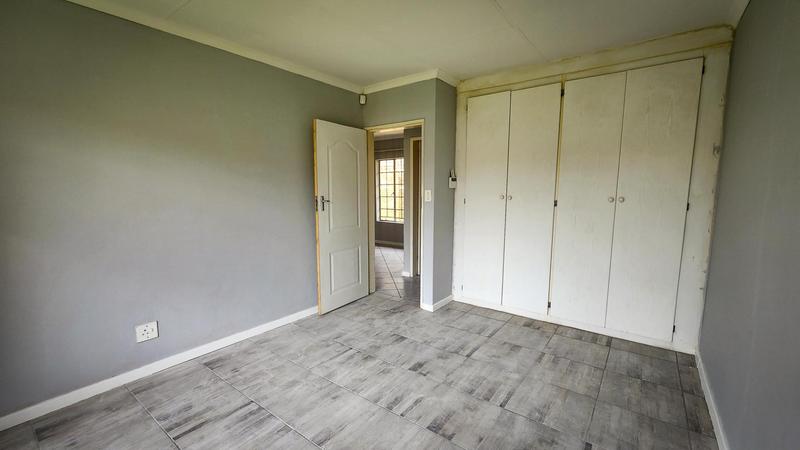 2 Bedroom Property for Sale in Die Wilgers Gauteng