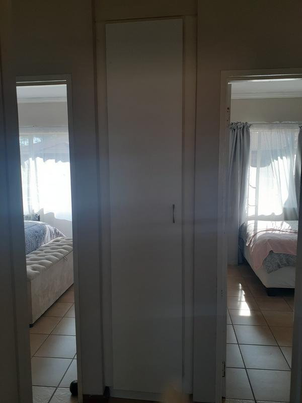 3 Bedroom Property for Sale in Annlin-wes Gauteng