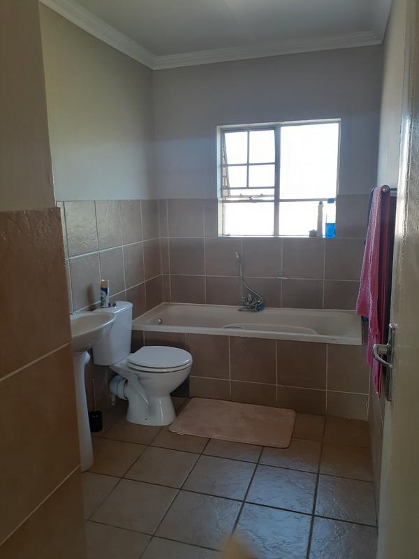 3 Bedroom Property for Sale in Annlin-wes Gauteng