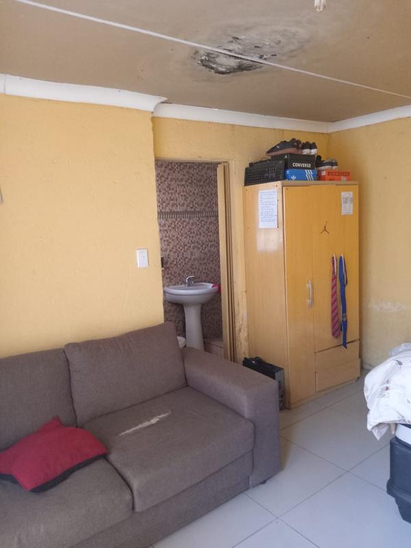 3 Bedroom Property for Sale in Protea Glen Gauteng