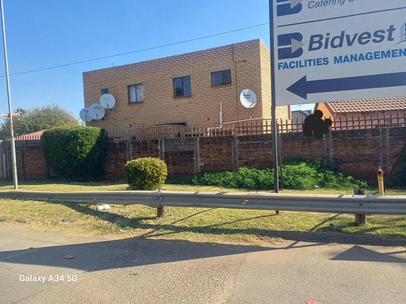 17 Bedroom Property for Sale in Olifantsfontein Gauteng