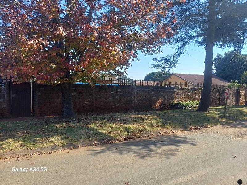 17 Bedroom Property for Sale in Olifantsfontein Gauteng