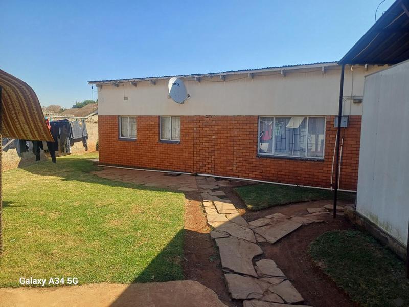 17 Bedroom Property for Sale in Olifantsfontein Gauteng