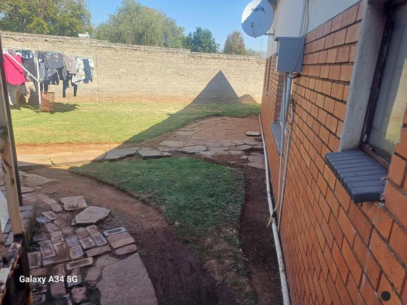 17 Bedroom Property for Sale in Olifantsfontein Gauteng