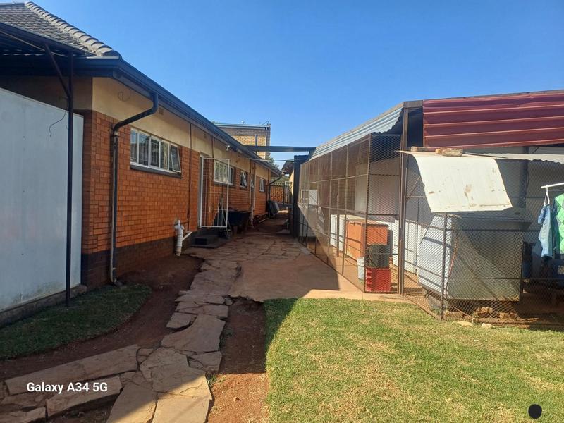 17 Bedroom Property for Sale in Olifantsfontein Gauteng