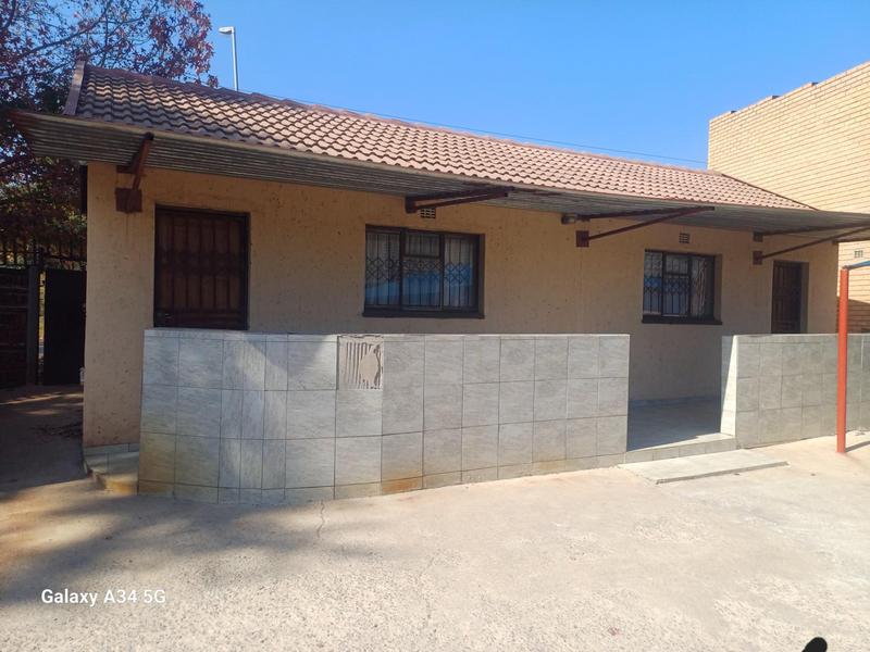 17 Bedroom Property for Sale in Olifantsfontein Gauteng