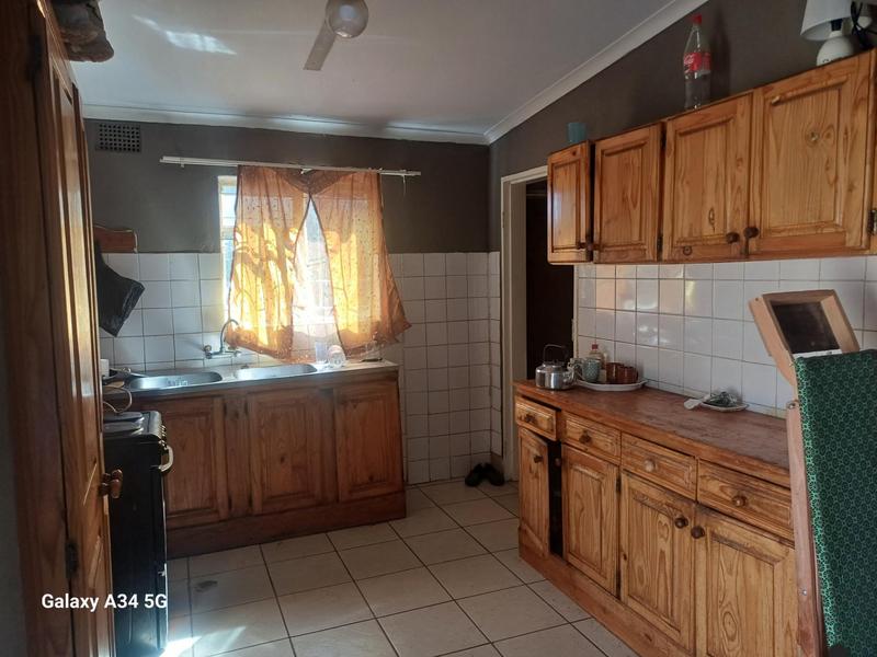 17 Bedroom Property for Sale in Olifantsfontein Gauteng