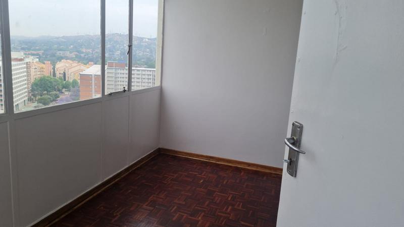 1 Bedroom Property for Sale in Bedford Gardens Gauteng