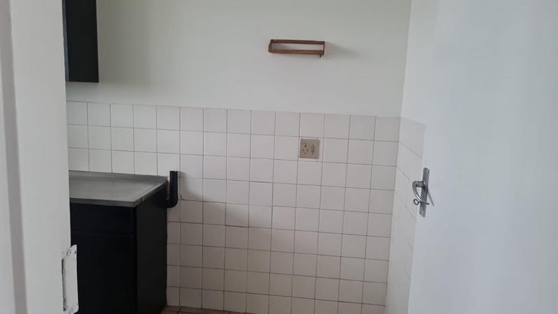 1 Bedroom Property for Sale in Bedford Gardens Gauteng