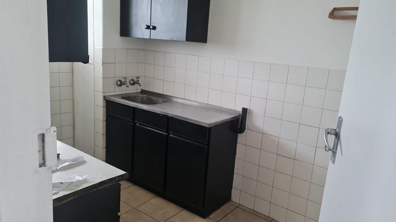 1 Bedroom Property for Sale in Bedford Gardens Gauteng