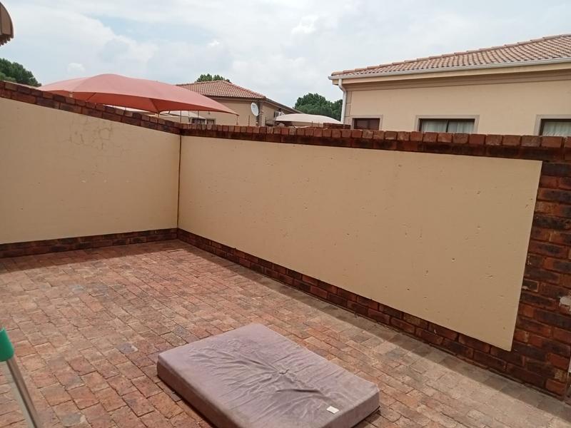 2 Bedroom Property for Sale in Comet Gauteng