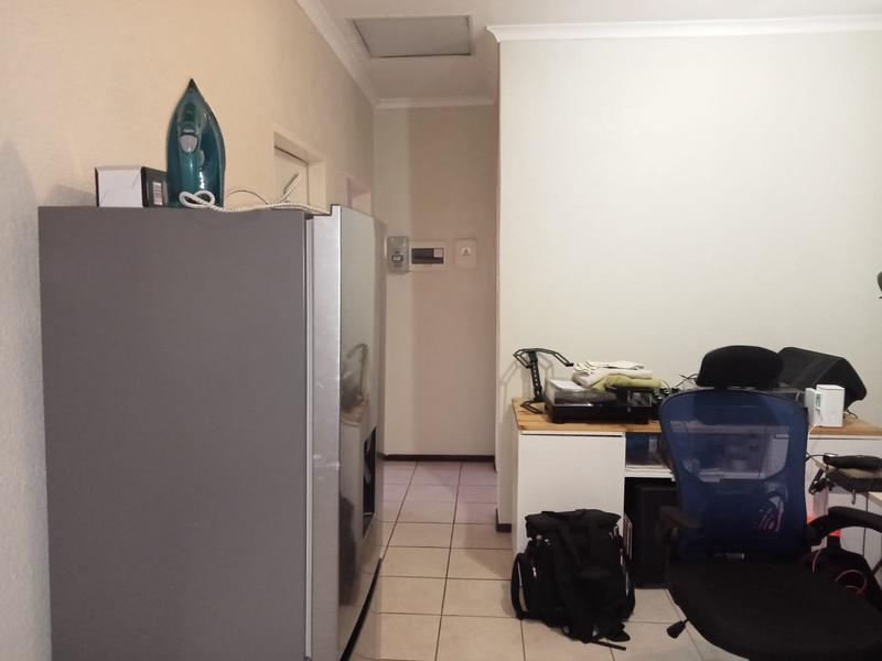 2 Bedroom Property for Sale in Halfway Gardens Gauteng