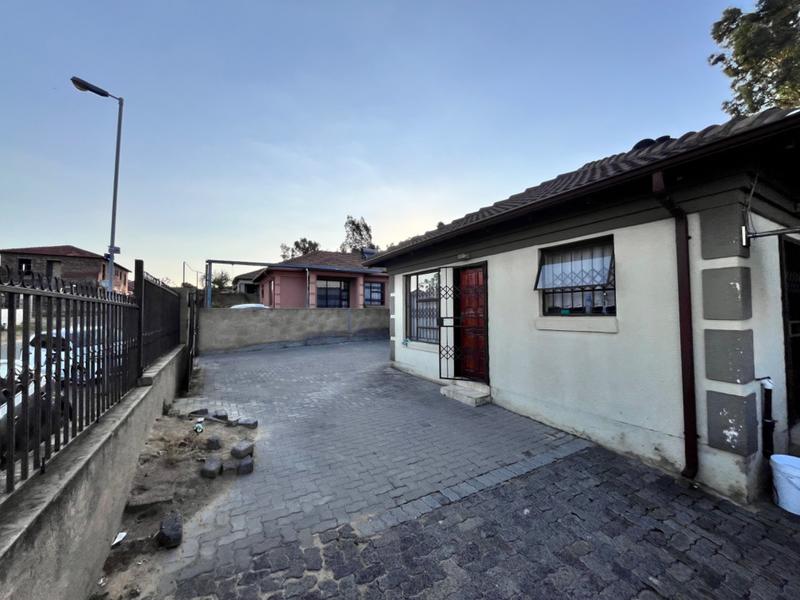 3 Bedroom Property for Sale in Olievenhoutbosch Gauteng