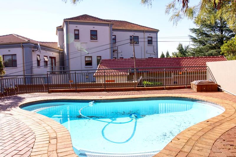 2 Bedroom Property for Sale in Darrenwood Gauteng