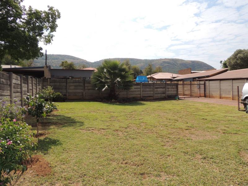 3 Bedroom Property for Sale in Mountain View Gauteng