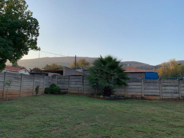 3 Bedroom Property for Sale in Mountain View Gauteng