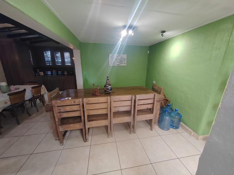 4 Bedroom Property for Sale in Sinoville Gauteng