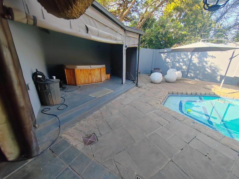 4 Bedroom Property for Sale in Sinoville Gauteng