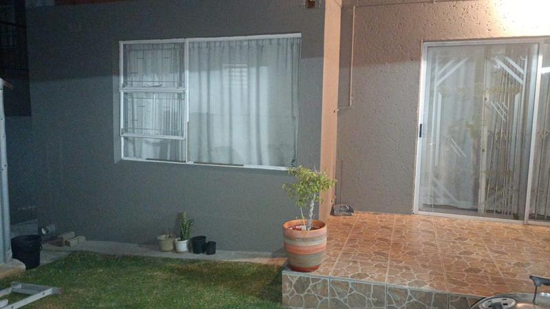 2 Bedroom Property for Sale in Delarey Gauteng