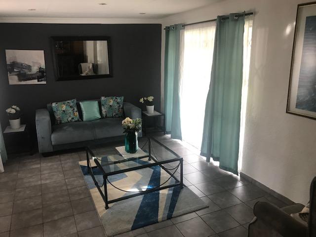 4 Bedroom Property for Sale in Witpoortjie Gauteng