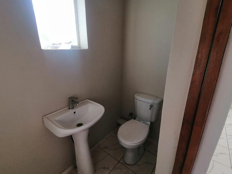 2 Bedroom Property for Sale in Buhle Park Gauteng