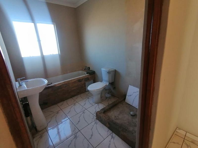 2 Bedroom Property for Sale in Buhle Park Gauteng