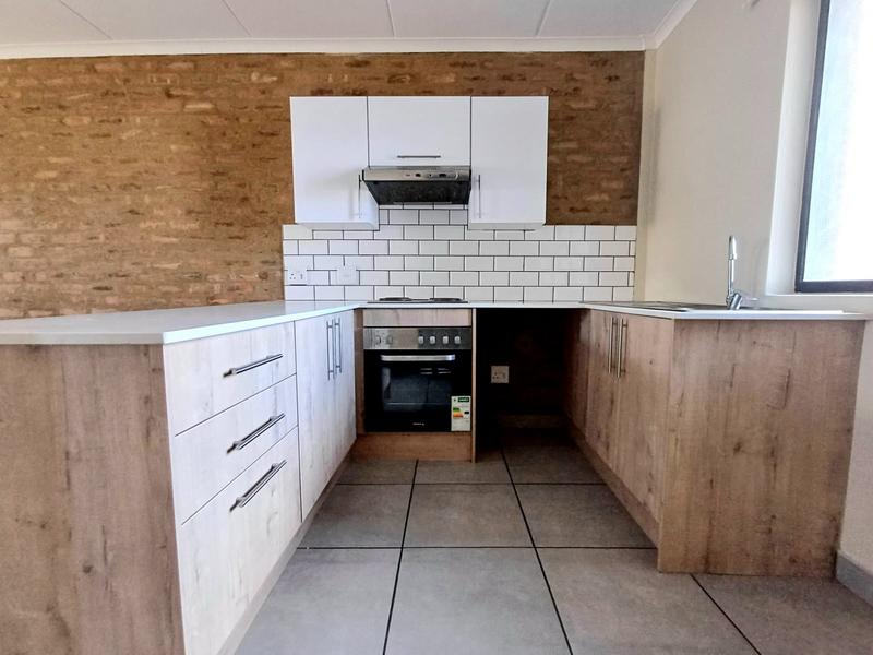 2 Bedroom Property for Sale in Pomona AH Gauteng