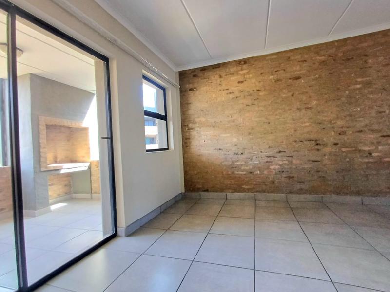 2 Bedroom Property for Sale in Pomona AH Gauteng