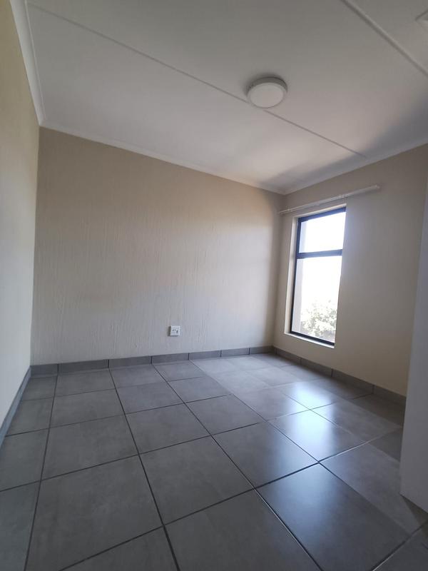 2 Bedroom Property for Sale in Pomona AH Gauteng