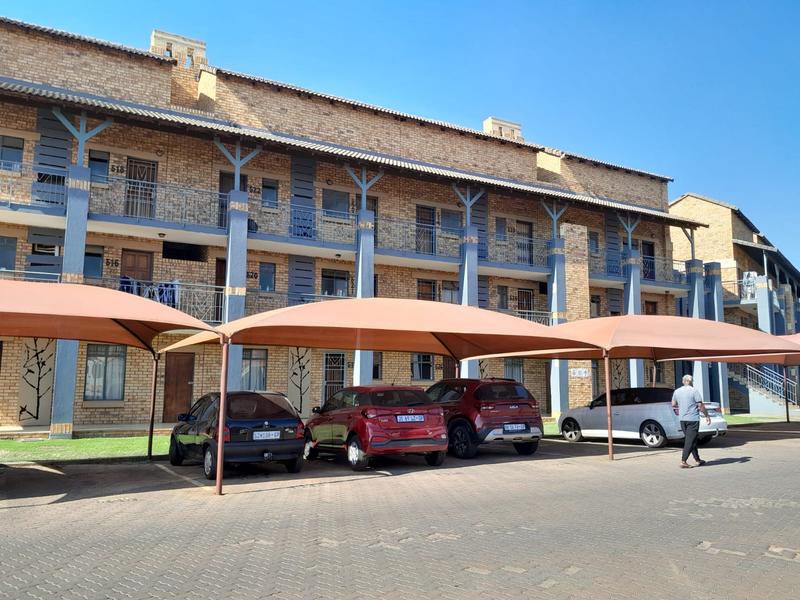 To Let 1 Bedroom Property for Rent in Karenpark Gauteng