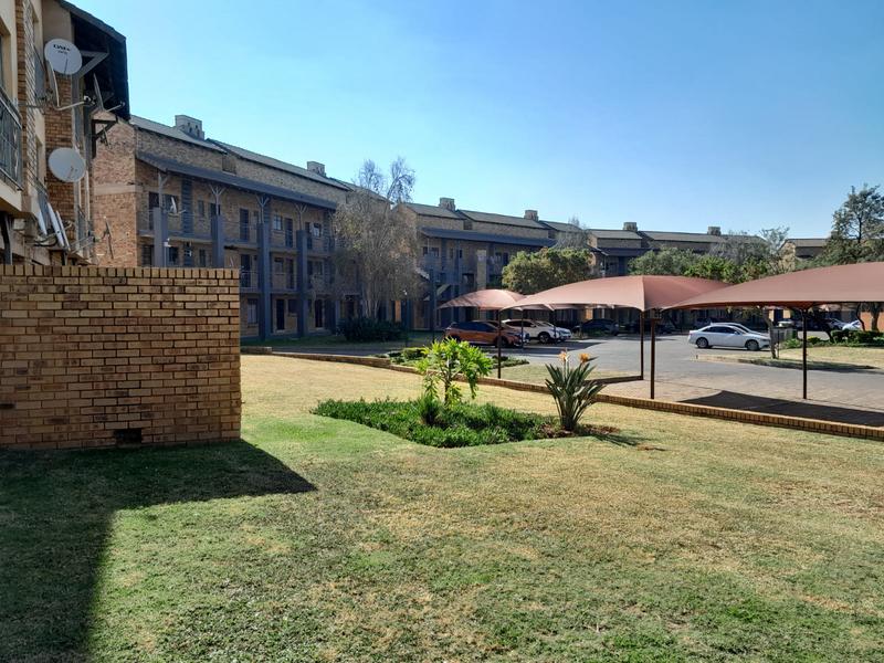 To Let 1 Bedroom Property for Rent in Karenpark Gauteng