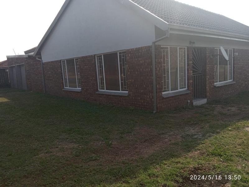 4 Bedroom Property for Sale in Theresa Park Gauteng