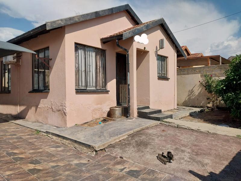 2 Bedroom Property for Sale in Ebony Park Gauteng