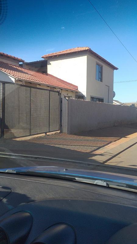 To Let 1 Bedroom Property for Rent in Protea Glen Gauteng