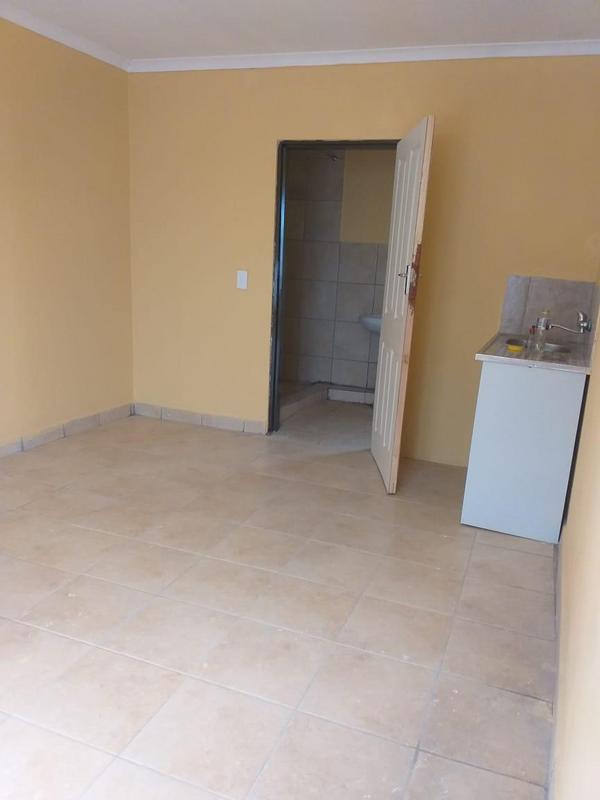 To Let 1 Bedroom Property for Rent in Protea Glen Gauteng