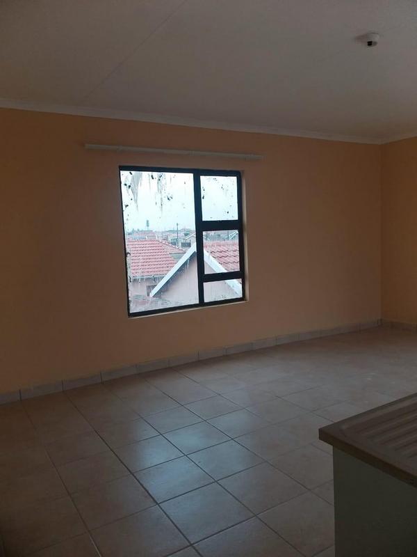 To Let 1 Bedroom Property for Rent in Protea Glen Gauteng