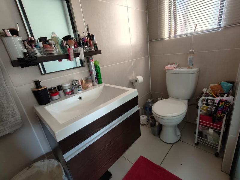 2 Bedroom Property for Sale in Fourways Gauteng