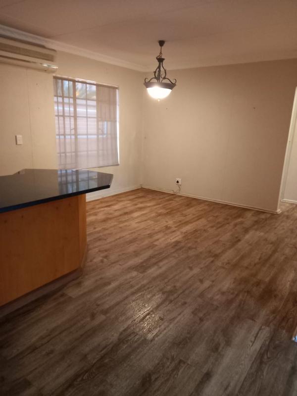 2 Bedroom Property for Sale in Florauna Gauteng