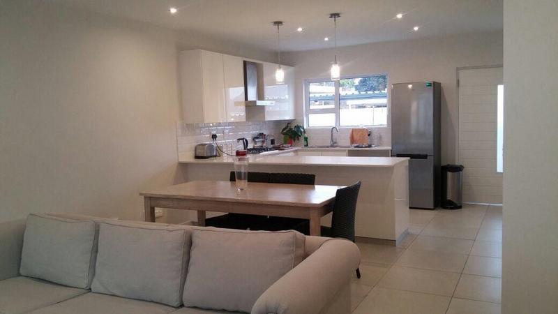 2 Bedroom Property for Sale in Linden Gauteng