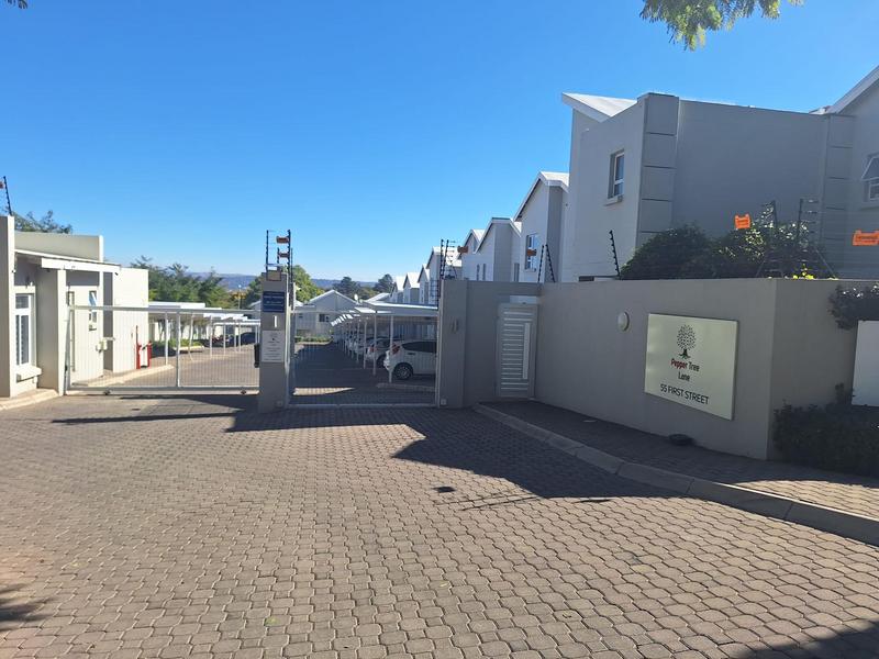 2 Bedroom Property for Sale in Linden Gauteng