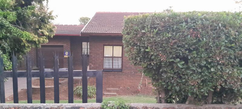 3 Bedroom Property for Sale in Birchleigh North Gauteng