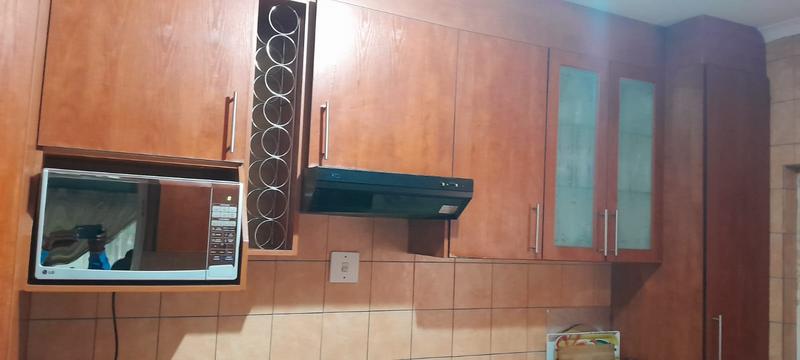 3 Bedroom Property for Sale in Birchleigh North Gauteng