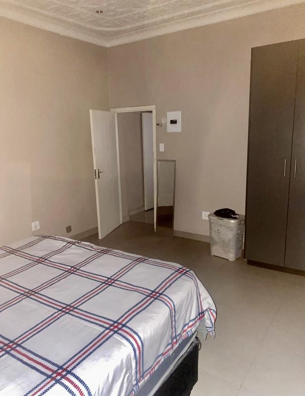 To Let 1 Bedroom Property for Rent in Kenilworth Gauteng