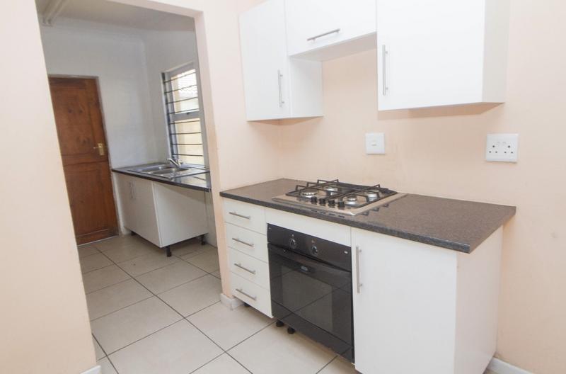 8 Bedroom Property for Sale in Kensington Gauteng