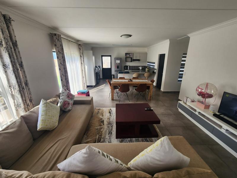 3 Bedroom Property for Sale in Thatchfield Gauteng