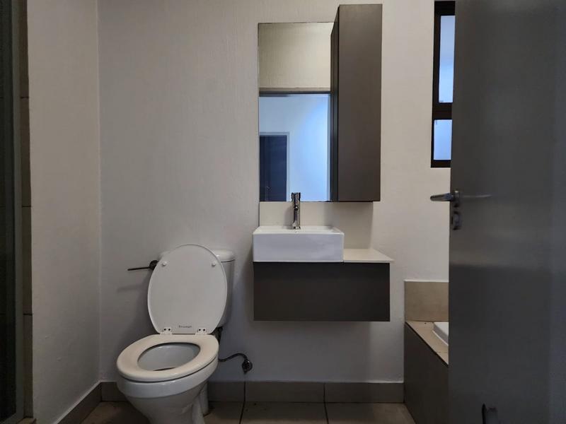3 Bedroom Property for Sale in Broadacres Gauteng