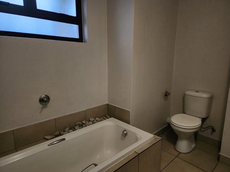 3 Bedroom Property for Sale in Broadacres Gauteng
