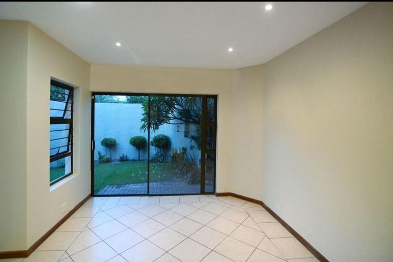 6 Bedroom Property for Sale in Hyde Park Gauteng